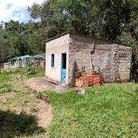 Venda de Sítio em Rural Crioulos em São Thomé das Letras-MG