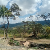 Venda de Sobrado em Rural Canta Galo em São Thomé das Letras-MG